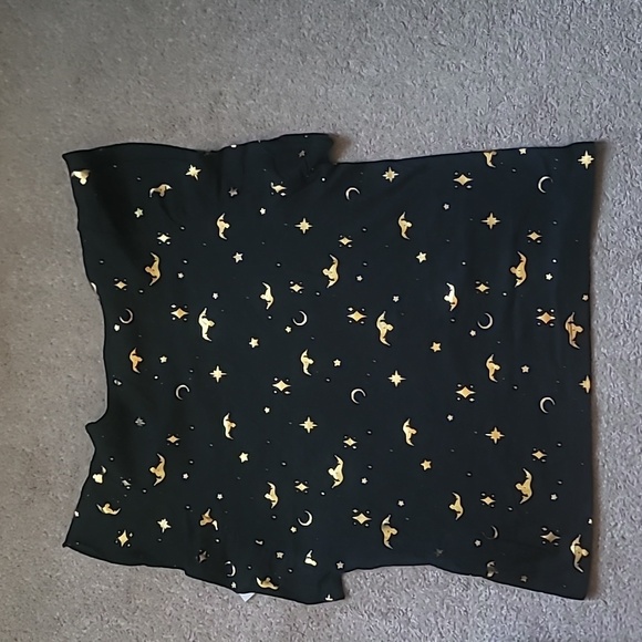 Xs Disney Aladdin Shirt Ruffle Sleeves - Picture 5 of 5